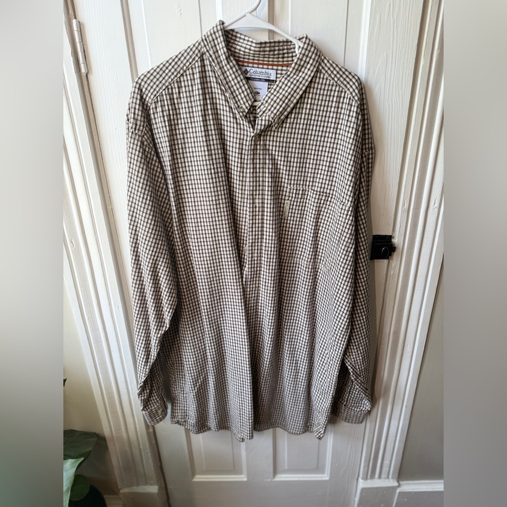 Men’s Columbia Plaid Button-Up Shirt Size XLT (Men’s Tall)